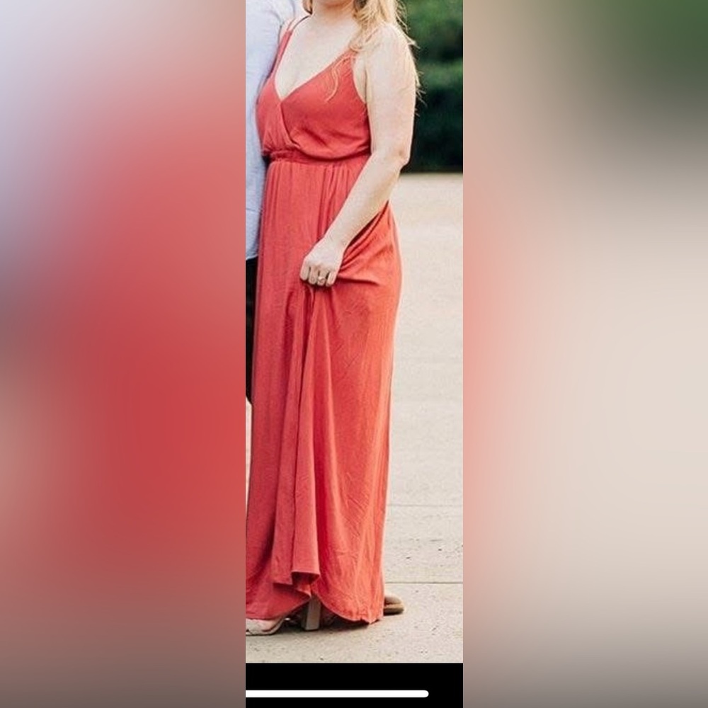 Lulu’s Size Small Strappy Dusty Coral Dress